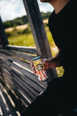 Kopparberg Hard Seltzer Passionfruit Sleek can 33CL